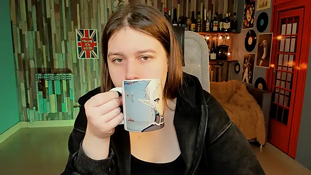 Snapshot of FioraMarmoris chatting on 19, 1, 2026 FioraMarmoris online show from 19, 1, 2026