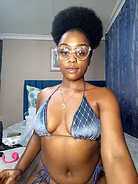 Snapshot of Queen-Chocolate chatting on 22, 3, 2025 Queen-Chocolate online show from 22, 3, 2025