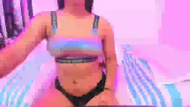 Ivonnesweets online show from 12, 2, 2025