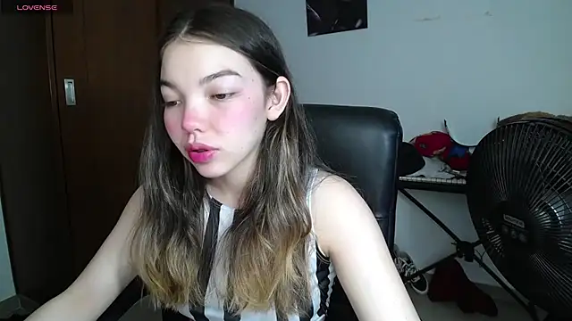 venelope1 online show from 13, 2, 2025