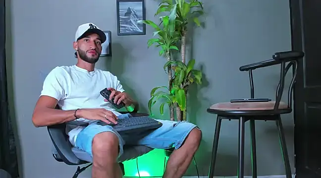 Damian 022 online show from 9, 2, 2025