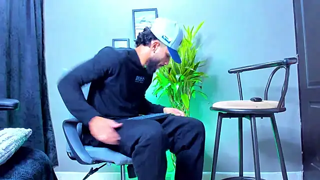 Damian 022 online show from 24, 10, 2025