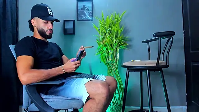 Damian 022 online show from 24, 2, 2026