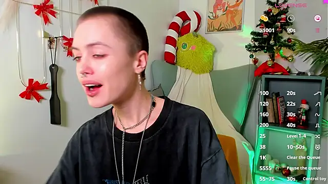 PamelaYong online show from 5, 1, 2025