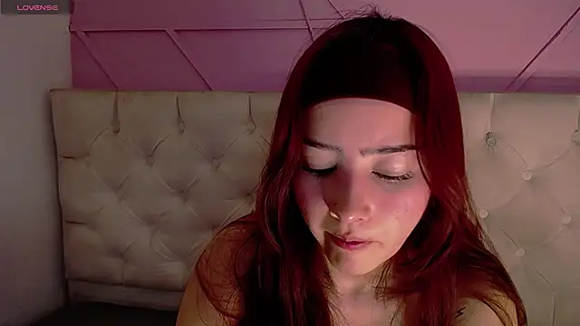 Snapshot of Alejita699 chatting on 16, 4, 2026 Alejita699 online show from 16, 4, 2026