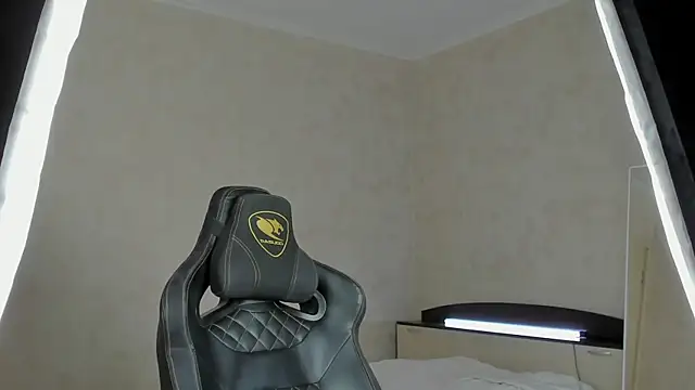 Snapshot of MasonWarholl chatting on 30, 12, 2024 MasonWarholl online show from 30, 12, 2024