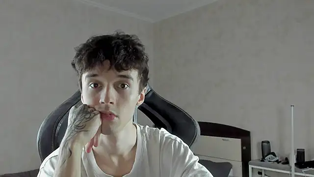 MasonWarholl online show from 5, 3, 2026