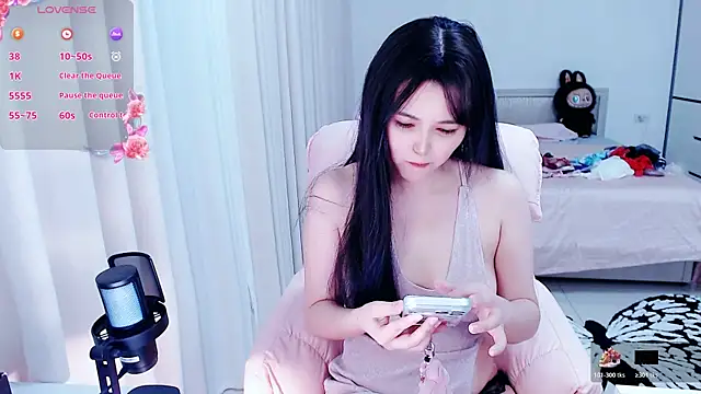 miyababytw online show from 9, 6, 2026