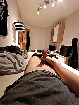 Lion132233 online show from 15, 9, 2025