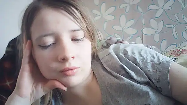 Snapshot of ViolaCandy chatting on 27, 5, 2026 ViolaCandy online show from 27, 5, 2026