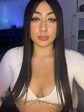 Snapshot of KittyRous chatting on 27, 2, 2025 KittyRous online show from 27, 2, 2025