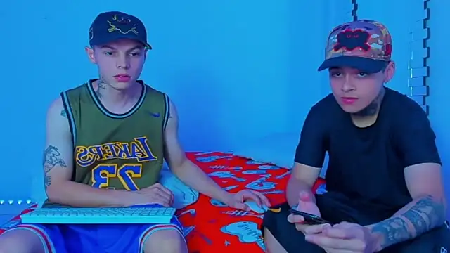 Snapshot of HOT_boy2025 chatting on 25, 12, 2024 HOT boy2025 online show from 25, 12, 2024