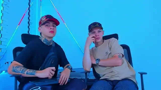 HOT boy2025 online show from 31, 10, 2025