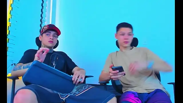 HOT boy2025 online show from 25, 11, 2025