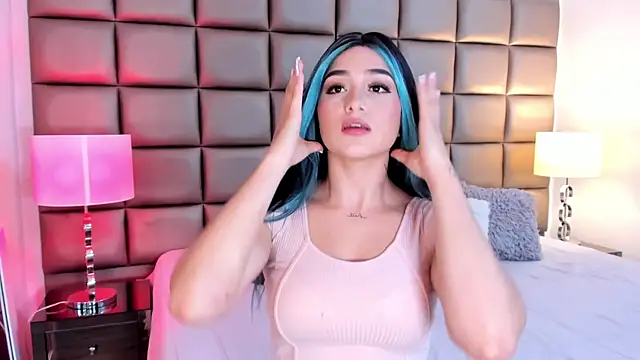 AnnyHizzle online show from 18, 2, 2025