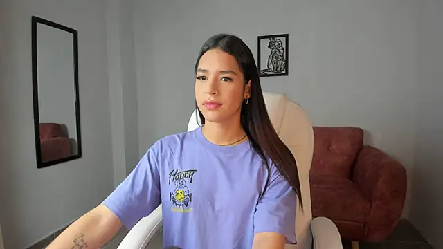 Snapshot of Alice23jones chatting on 6, 2, 2025 Alice23jones online show from 6, 2, 2025