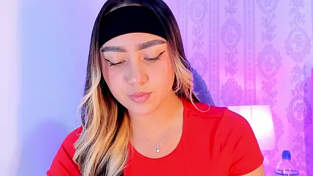 Snapshot of liaa_18 chatting on 9, 4, 2026 liaa 18 online show from 9, 4, 2026