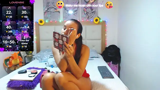 Snapshot of valentina_hearts chatting on 25, 1, 2025 valentina hearts online show from 25, 1, 2025