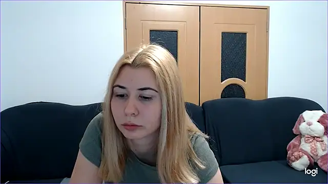 Snapshot of VioletaFlower7 chatting on 9, 2, 2025 VioletaFlower7 online show from 9, 2, 2025