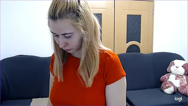 Snapshot of VioletaFlower7 chatting on 3, 3, 2025 VioletaFlower7 online show from 3, 3, 2025