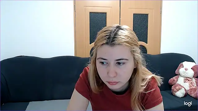 Snapshot of VioletaFlower7 chatting on 4, 3, 2025 VioletaFlower7 online show from 4, 3, 2025