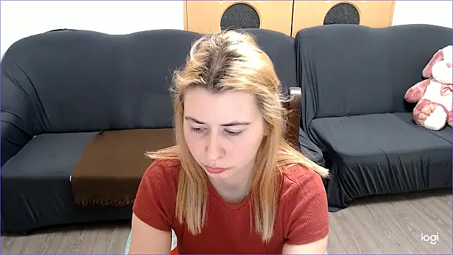 Snapshot of VioletaFlower7 chatting on 17, 3, 2025 VioletaFlower7 online show from 17, 3, 2025