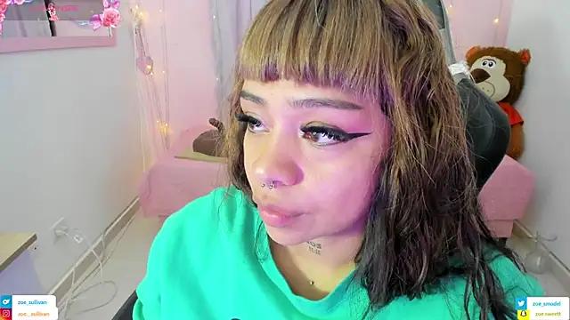 zoesullivan online show from 8, 11, 2025