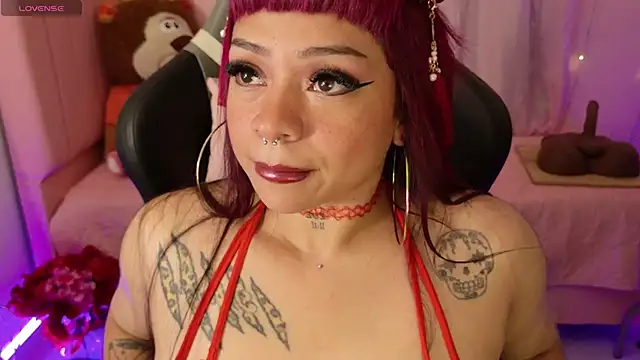 Snapshot of zoesullivan chatting on 16, 4, 2026 zoesullivan online show from 16, 4, 2026