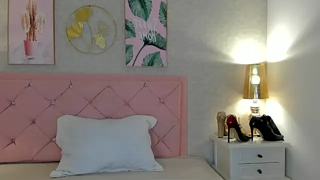 Snapshot of Ginger_Violetta_ chatting on 14, 1, 2025 Ginger Violetta online show from 14, 1, 2025