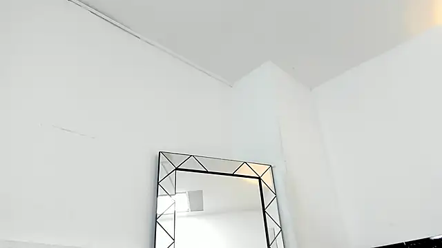 Snapshot of Juliabadlee chatting on 2, 12, 2024 Juliabadlee online show from 2, 12, 2024