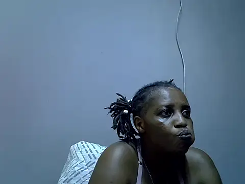 Hot Caro online show from 13, 12, 2024