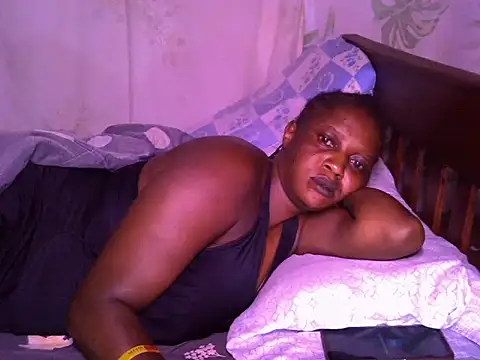 Snapshot of Hot_Caro chatting on 17, 4, 2026 Hot Caro online show from 17, 4, 2026