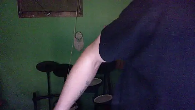 Snapshot of savage_daddyy chatting on 3, 2, 2025 savage daddyy online show from 3, 2, 2025