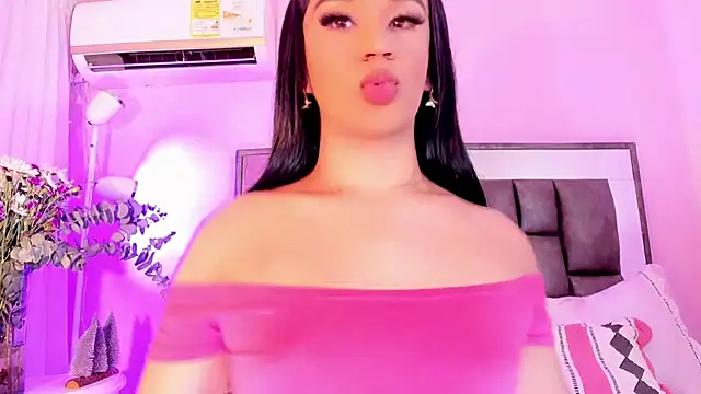 ShantalGirs online show from 9, 2, 2025