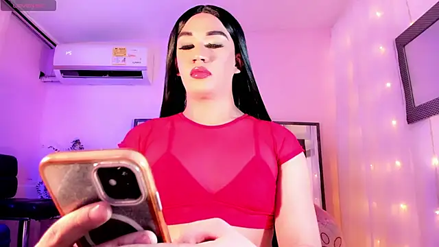 ShantalGirs online show from 2, 10, 2025