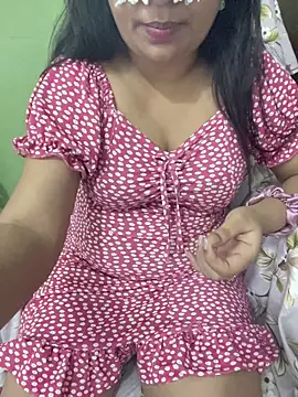 Snapshot of Hottest_Tamil chatting on 4, 4, 2026 Hottest Tamil online show from 4, 4, 2026