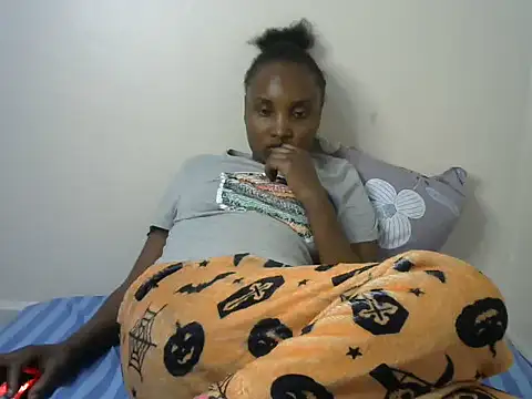 Snapshot of StacyGee24 chatting on 10, 9, 2025 StacyGee24 online show from 10, 9, 2025