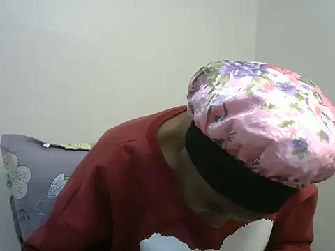 Snapshot of StacyGee24 chatting on 25, 9, 2025 StacyGee24 online show from 25, 9, 2025