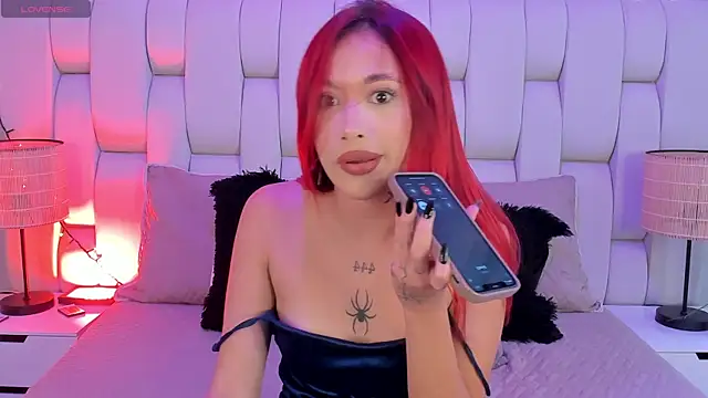 SkinnyFoxy online show from 8, 1, 2026