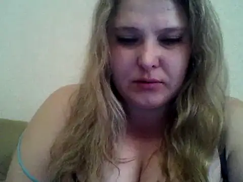 Snapshot of ParisMimi chatting on 3, 3, 2026 ParisMimi online show from 3, 3, 2026