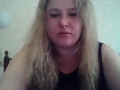 Snapshot of ParisMimi chatting on 7, 3, 2026 ParisMimi online show from 7, 3, 2026