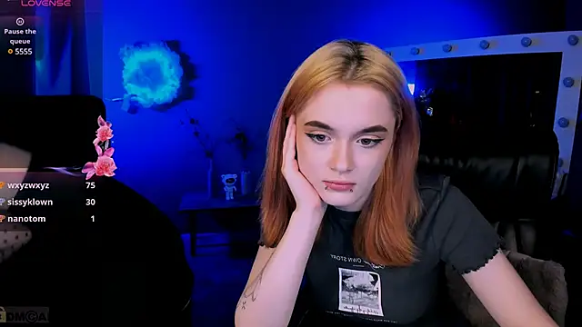 liana kisses online show from 26, 1, 2025