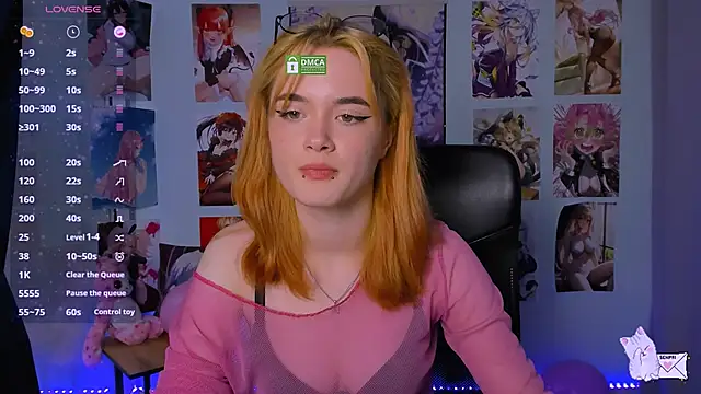 liana kisses online show from 5, 2, 2025