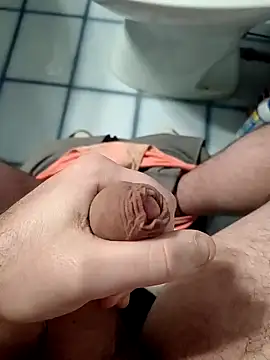 Snapshot of Durovoglioso2 chatting on 23, 2, 2025 Durovoglioso2 online show from 23, 2, 2025