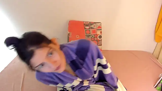 Snapshot of misstoya chatting on 9, 2, 2025 misstoya online show from 9, 2, 2025