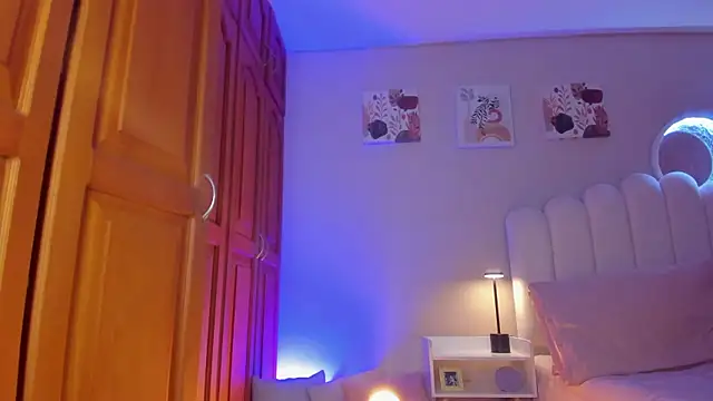 Snapshot of martinaaricci chatting on 12, 1, 2026 martinaaricci online show from 12, 1, 2026