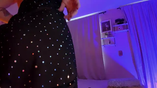 Snapshot of martinaaricci chatting on 19, 2, 2026 martinaaricci online show from 19, 2, 2026