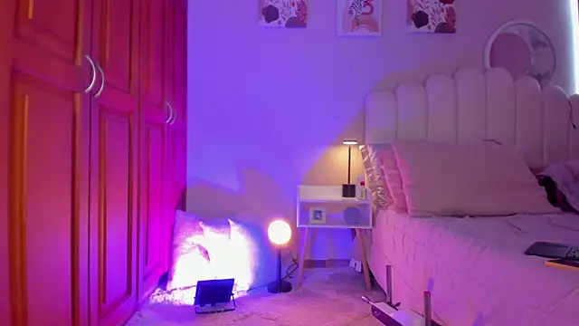 Snapshot of martinaaricci chatting on 23, 2, 2026 martinaaricci online show from 23, 2, 2026