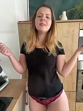 Nina blain online show from 13, 4, 2026