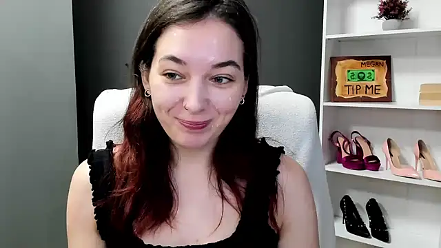 Snapshot of Meagn_Extasy chatting on 3, 7, 2026 Meagn Extasy online show from 3, 7, 2026